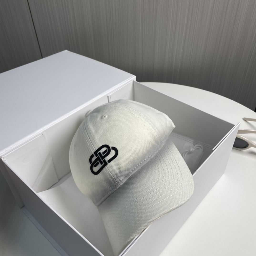 Balenciaga Caps